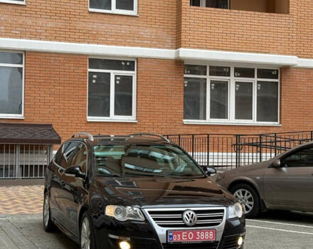 Чорний Фольксваген Пассат, об'ємом двигуна 1.8 л та пробігом 215 тис. км за 7700 $, фото 2 на Automoto.ua