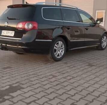 Чорний Фольксваген Пассат, об'ємом двигуна 2 л та пробігом 327 тис. км за 7700 $, фото 21 на Automoto.ua
