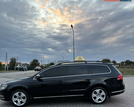 Черный Фольксваген Пассат, объемом двигателя 1.6 л и пробегом 333 тыс. км за 9300 $, фото 5 на Automoto.ua