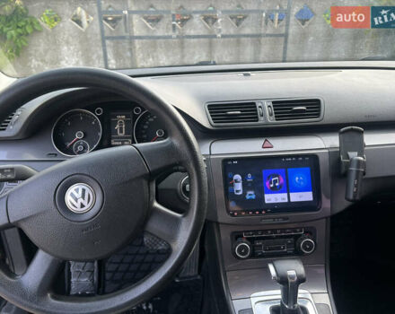 Чорний Фольксваген Пассат, об'ємом двигуна 2 л та пробігом 333 тис. км за 6500 $, фото 13 на Automoto.ua