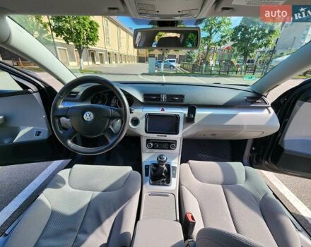 Черный Фольксваген Пассат, объемом двигателя 1.6 л и пробегом 340 тыс. км за 7000 $, фото 14 на Automoto.ua