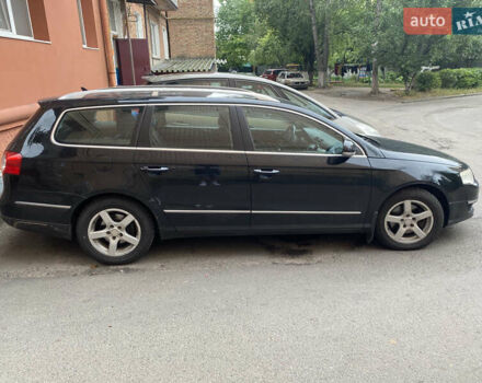 Чорний Фольксваген Пассат, об'ємом двигуна 1.39 л та пробігом 250 тис. км за 6900 $, фото 4 на Automoto.ua