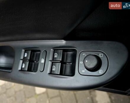 Черный Фольксваген Пассат, объемом двигателя 2 л и пробегом 225 тыс. км за 8800 $, фото 103 на Automoto.ua