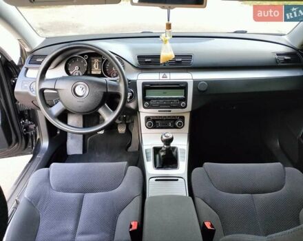 Чорний Фольксваген Пассат, об'ємом двигуна 1.4 л та пробігом 175 тис. км за 8950 $, фото 23 на Automoto.ua