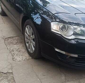 Чорний Фольксваген Пассат, об'ємом двигуна 1.6 л та пробігом 275 тис. км за 8300 $, фото 6 на Automoto.ua