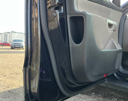 Черный Фольксваген Пассат, объемом двигателя 1.8 л и пробегом 324 тыс. км за 7900 $, фото 33 на Automoto.ua