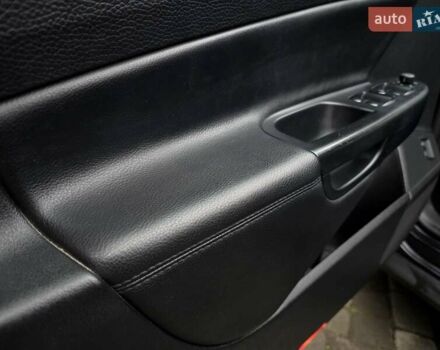 Черный Фольксваген Пассат, объемом двигателя 2 л и пробегом 225 тыс. км за 8800 $, фото 104 на Automoto.ua