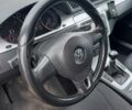 Черный Фольксваген Пассат, объемом двигателя 1.97 л и пробегом 411 тыс. км за 8100 $, фото 4 на Automoto.ua
