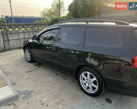 Чорний Фольксваген Пассат, об'ємом двигуна 2 л та пробігом 333 тис. км за 6500 $, фото 10 на Automoto.ua