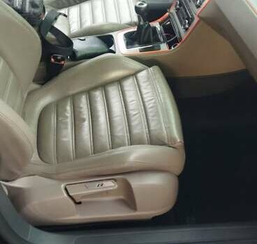 Черный Фольксваген Пассат, объемом двигателя 1.97 л и пробегом 280 тыс. км за 7200 $, фото 13 на Automoto.ua