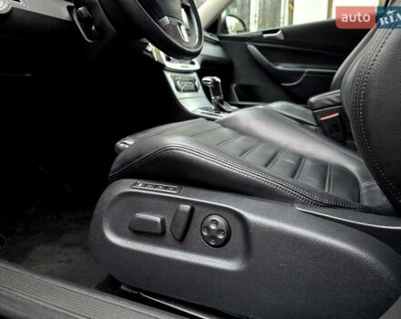 Черный Фольксваген Пассат, объемом двигателя 2 л и пробегом 225 тыс. км за 8800 $, фото 109 на Automoto.ua