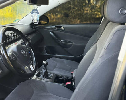 Черный Фольксваген Пассат, объемом двигателя 1.6 л и пробегом 229 тыс. км за 8222 $, фото 57 на Automoto.ua