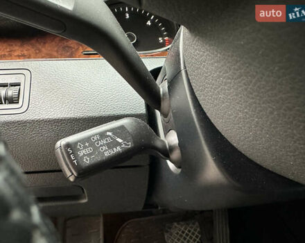 Черный Фольксваген Пассат, объемом двигателя 1.97 л и пробегом 235 тыс. км за 8499 $, фото 47 на Automoto.ua