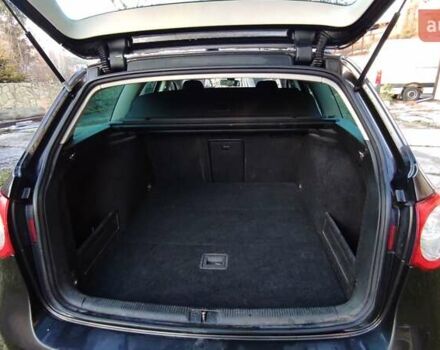 Черный Фольксваген Пассат, объемом двигателя 1.9 л и пробегом 280 тыс. км за 7900 $, фото 7 на Automoto.ua