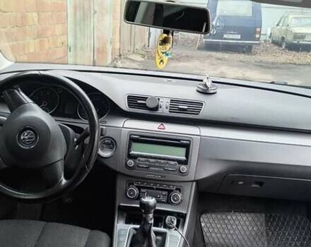 Черный Фольксваген Пассат, объемом двигателя 1.4 л и пробегом 180 тыс. км за 7700 $, фото 8 на Automoto.ua