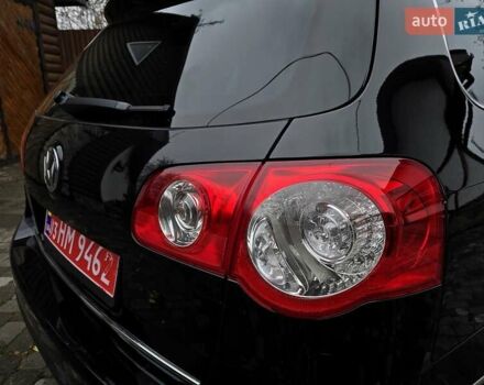 Черный Фольксваген Пассат, объемом двигателя 2 л и пробегом 225 тыс. км за 8800 $, фото 28 на Automoto.ua