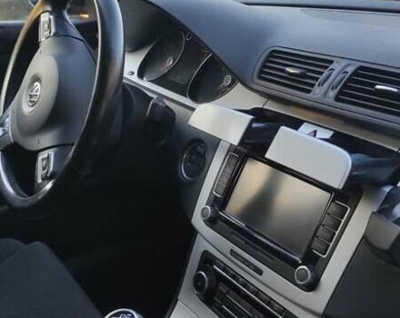 Черный Фольксваген Пассат, объемом двигателя 1.9 л и пробегом 280 тыс. км за 7900 $, фото 16 на Automoto.ua