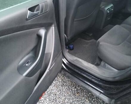 Черный Фольксваген Пассат, объемом двигателя 1.97 л и пробегом 326 тыс. км за 7500 $, фото 10 на Automoto.ua