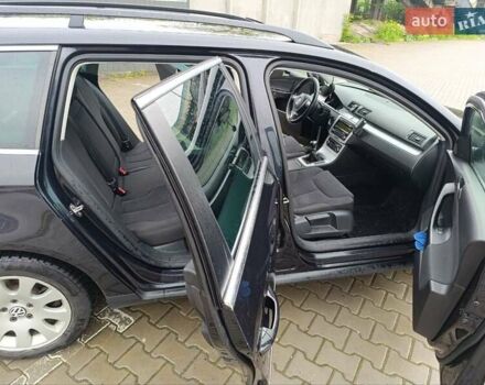 Черный Фольксваген Пассат, объемом двигателя 2 л и пробегом 263 тыс. км за 7000 $, фото 16 на Automoto.ua