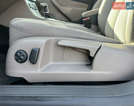 Черный Фольксваген Пассат, объемом двигателя 1.8 л и пробегом 324 тыс. км за 7900 $, фото 7 на Automoto.ua