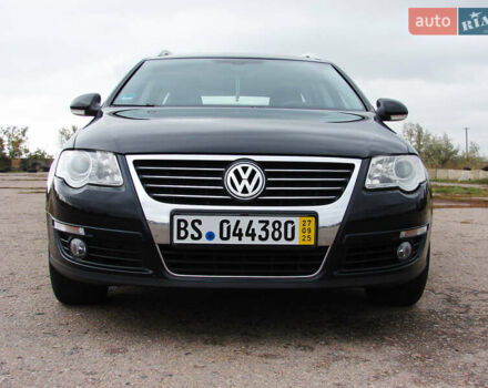 Черный Фольксваген Пассат, объемом двигателя 1.4 л и пробегом 223 тыс. км за 7200 $, фото 2 на Automoto.ua