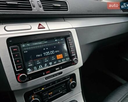 Черный Фольксваген Пассат, объемом двигателя 2 л и пробегом 225 тыс. км за 8800 $, фото 118 на Automoto.ua