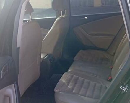 Черный Фольксваген Пассат, объемом двигателя 1.97 л и пробегом 325 тыс. км за 8900 $, фото 7 на Automoto.ua