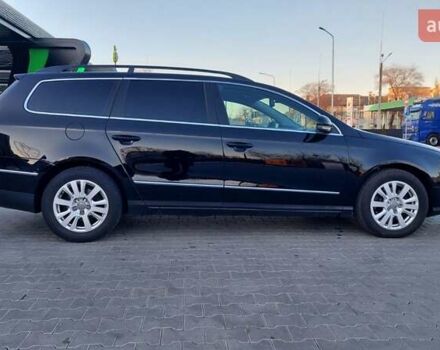 Черный Фольксваген Пассат, объемом двигателя 1.97 л и пробегом 239 тыс. км за 9222 $, фото 7 на Automoto.ua