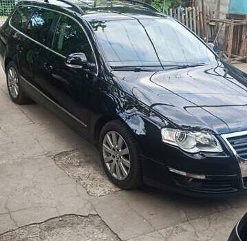 Чорний Фольксваген Пассат, об'ємом двигуна 1.6 л та пробігом 275 тис. км за 8300 $, фото 7 на Automoto.ua