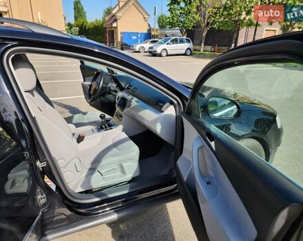 Черный Фольксваген Пассат, объемом двигателя 1.6 л и пробегом 340 тыс. км за 7000 $, фото 9 на Automoto.ua