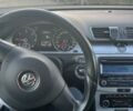 Черный Фольксваген Пассат, объемом двигателя 1.6 л и пробегом 256 тыс. км за 10000 $, фото 14 на Automoto.ua
