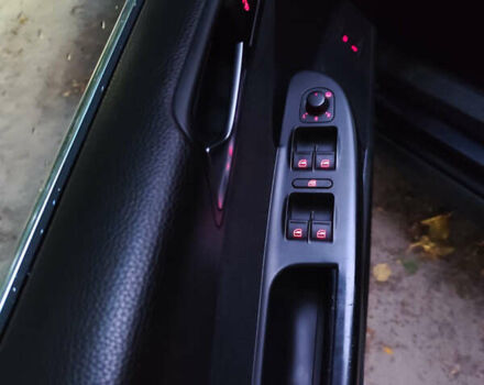 Черный Фольксваген Пассат, объемом двигателя 2 л и пробегом 333 тыс. км за 8000 $, фото 2 на Automoto.ua