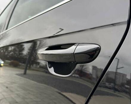 Черный Фольксваген Пассат, объемом двигателя 2 л и пробегом 227 тыс. км за 13500 $, фото 18 на Automoto.ua