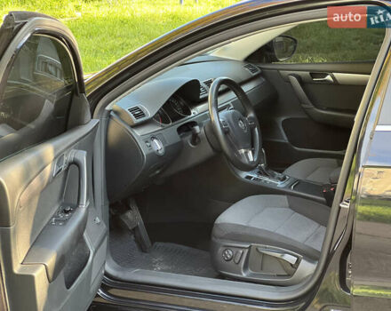 Черный Фольксваген Пассат, объемом двигателя 1.97 л и пробегом 283 тыс. км за 11500 $, фото 32 на Automoto.ua