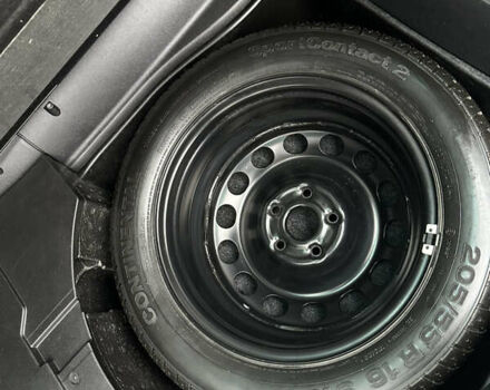 Черный Фольксваген Пассат, объемом двигателя 2 л и пробегом 227 тыс. км за 13500 $, фото 63 на Automoto.ua