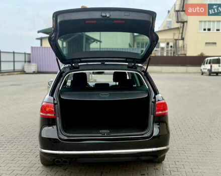 Черный Фольксваген Пассат, объемом двигателя 2 л и пробегом 263 тыс. км за 10499 $, фото 49 на Automoto.ua