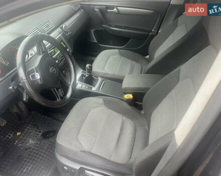 Черный Фольксваген Пассат, объемом двигателя 2 л и пробегом 264 тыс. км за 9500 $, фото 10 на Automoto.ua