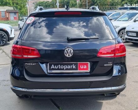 Чорний Фольксваген Пассат, об'ємом двигуна 1.6 л та пробігом 264 тис. км за 8990 $, фото 8 на Automoto.ua