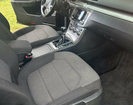 Черный Фольксваген Пассат, объемом двигателя 1.97 л и пробегом 321 тыс. км за 10200 $, фото 12 на Automoto.ua