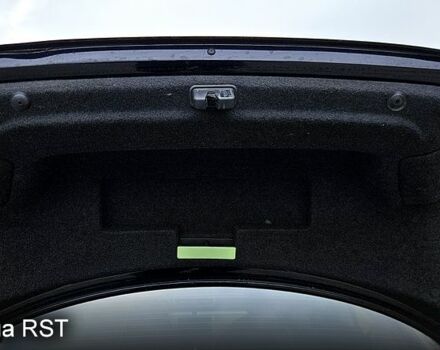 Чорний Фольксваген Пассат, об'ємом двигуна 2 л та пробігом 163 тис. км за 7900 $, фото 13 на Automoto.ua