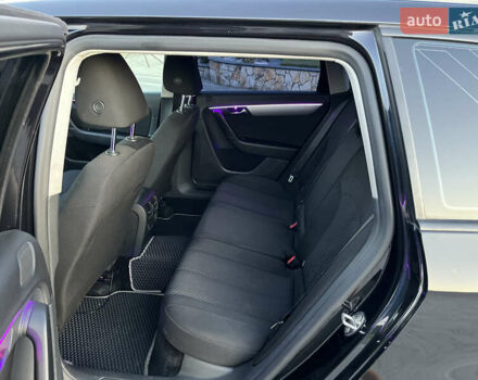 Черный Фольксваген Пассат, объемом двигателя 1.97 л и пробегом 263 тыс. км за 9100 $, фото 8 на Automoto.ua