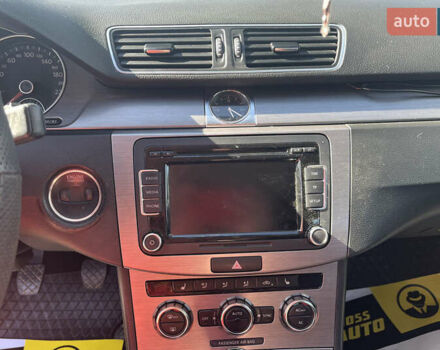 Черный Фольксваген Пассат, объемом двигателя 1.97 л и пробегом 130 тыс. км за 10000 $, фото 15 на Automoto.ua