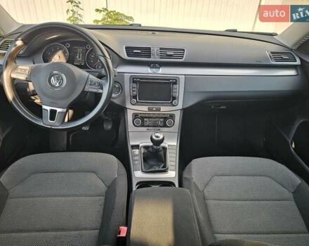 Чорний Фольксваген Пассат, об'ємом двигуна 1.8 л та пробігом 200 тис. км за 8900 $, фото 4 на Automoto.ua