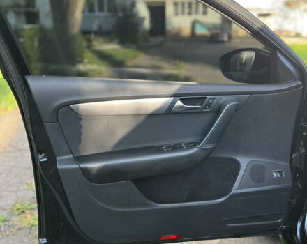 Черный Фольксваген Пассат, объемом двигателя 1.97 л и пробегом 283 тыс. км за 11500 $, фото 50 на Automoto.ua