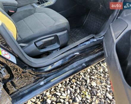 Чорний Фольксваген Пассат, об'ємом двигуна 2 л та пробігом 320 тис. км за 5800 $, фото 14 на Automoto.ua