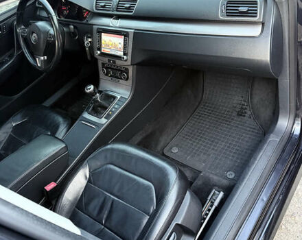 Черный Фольксваген Пассат, объемом двигателя 1.97 л и пробегом 275 тыс. км за 11300 $, фото 12 на Automoto.ua