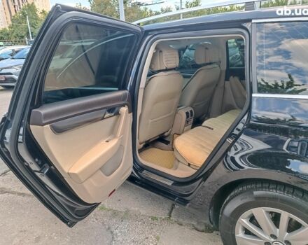 Чорний Фольксваген Пассат, об'ємом двигуна 1.6 л та пробігом 264 тис. км за 8990 $, фото 24 на Automoto.ua