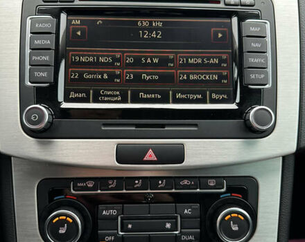 Черный Фольксваген Пассат, объемом двигателя 2 л и пробегом 227 тыс. км за 13500 $, фото 72 на Automoto.ua