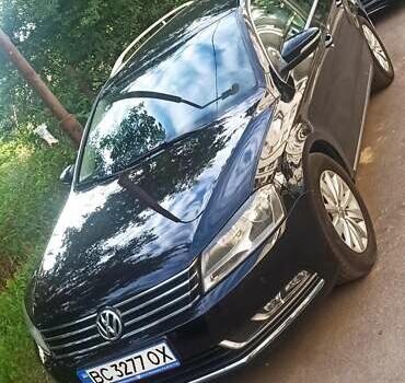 Черный Фольксваген Пассат, объемом двигателя 1.97 л и пробегом 295 тыс. км за 10000 $, фото 2 на Automoto.ua