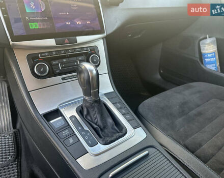 Чорний Фольксваген Пассат, об'ємом двигуна 1.97 л та пробігом 328 тис. км за 9900 $, фото 11 на Automoto.ua